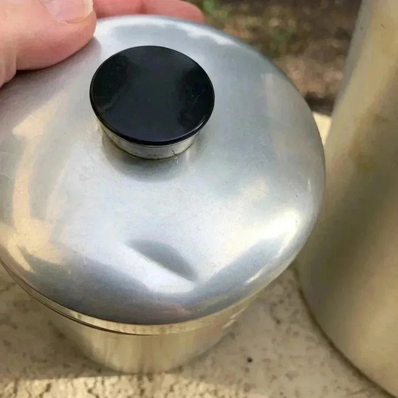 Steelmaster Inc, Set of Aluminum Canisters circa 1940’s - Picture 4 of 5